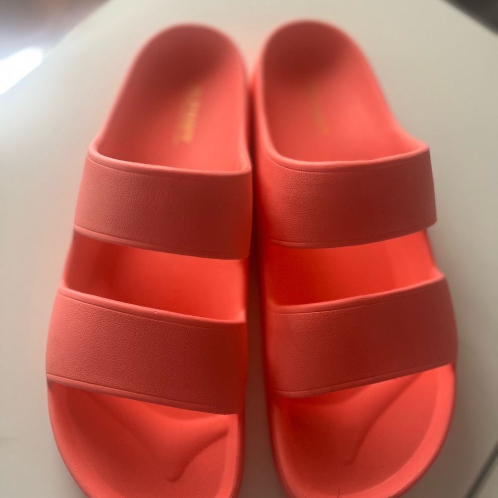 Vibrant Coral/Pink Old Navy Slide Sandals Size 9